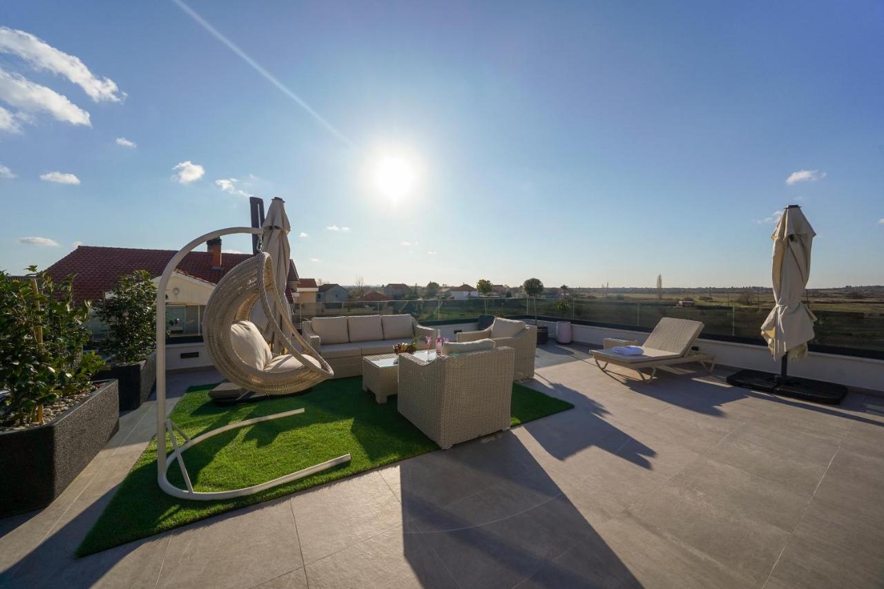 D-Palace Apartments-Olive Tree Donji Zemunik Exterior foto